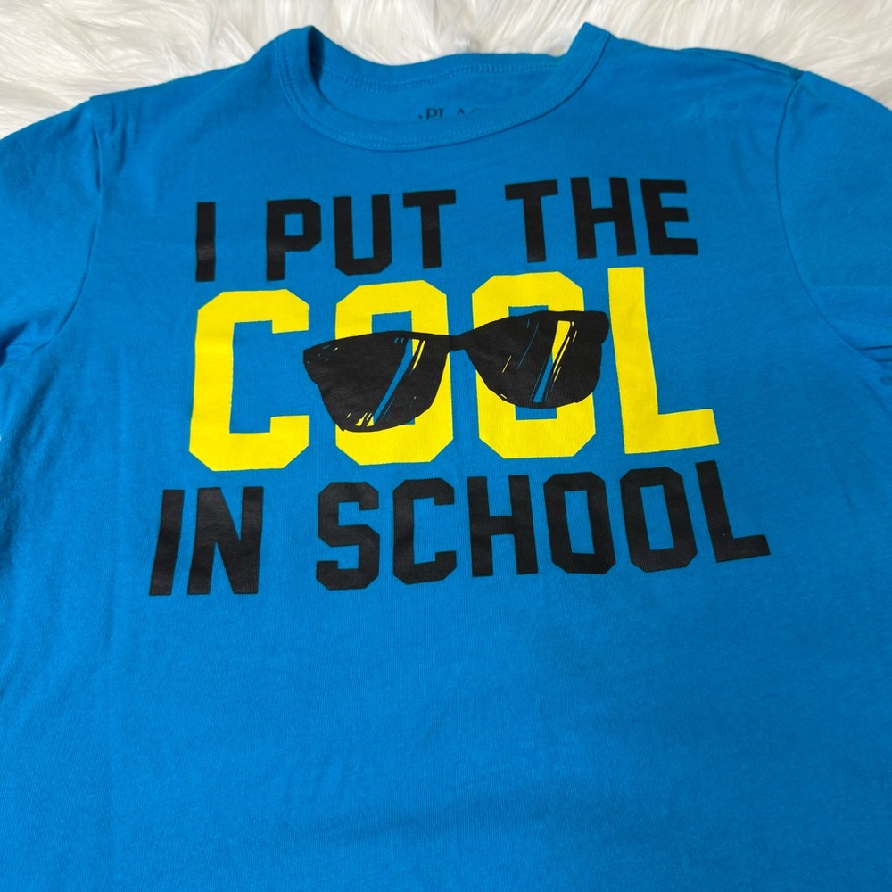 The Children’s Place Youth Boy Size Sm (5/6) Blue and Yellow Short Sleeve Tee - Picture 4 of 12